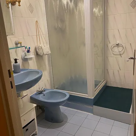 Frejussien En Bord De *